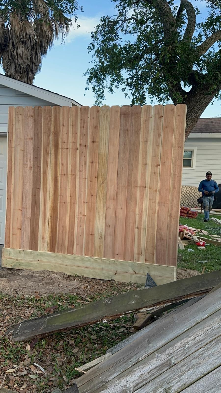 Cedar Fence Installation in Cross Creek Ranch, Fulshear TX